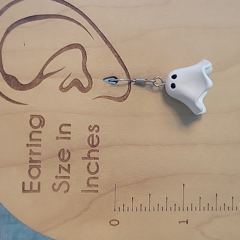 Cute Ghost Earrings - Picture 6 of 6